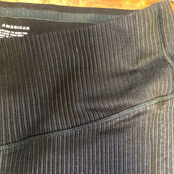 Good American Wide Rib Shine Clean Seamless Leggings Black - Picture 4 of 11